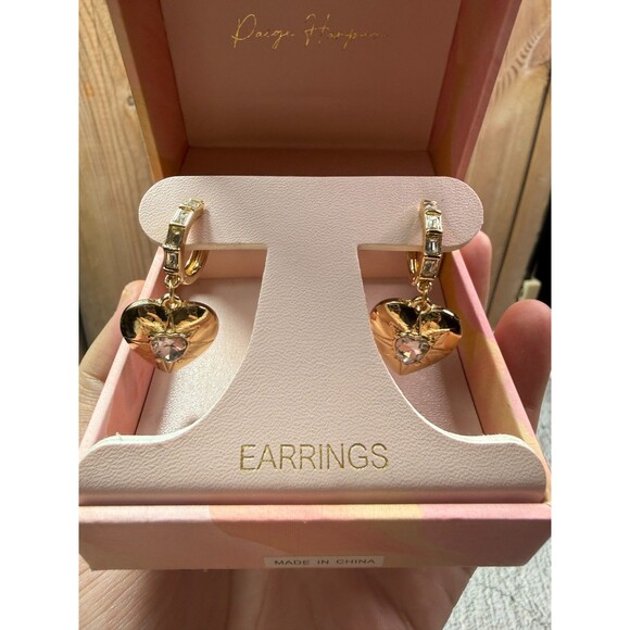 NIB Paige Harper Gold Plated Cubic Zirconia Dangling Drop Heart Earrings - Picture 8 of 11